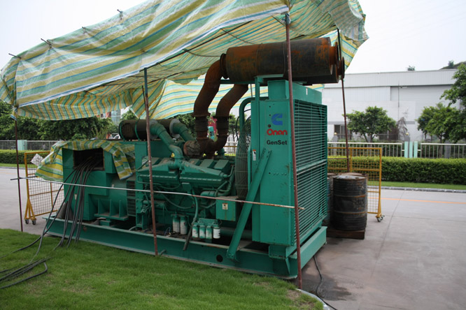 筠连康明斯发电机租用：安全、高效、便捷！